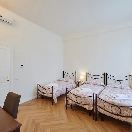 Casa Santo Nome Di Gesu Hotel Florence Buitenkant foto