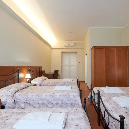 Casa Santo Nome Di Gesu Hotel Florence Buitenkant foto