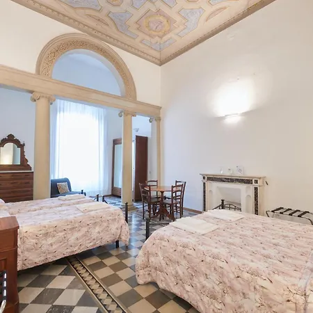 Casa Santo Nome Di Gesu Hotel Florence Buitenkant foto