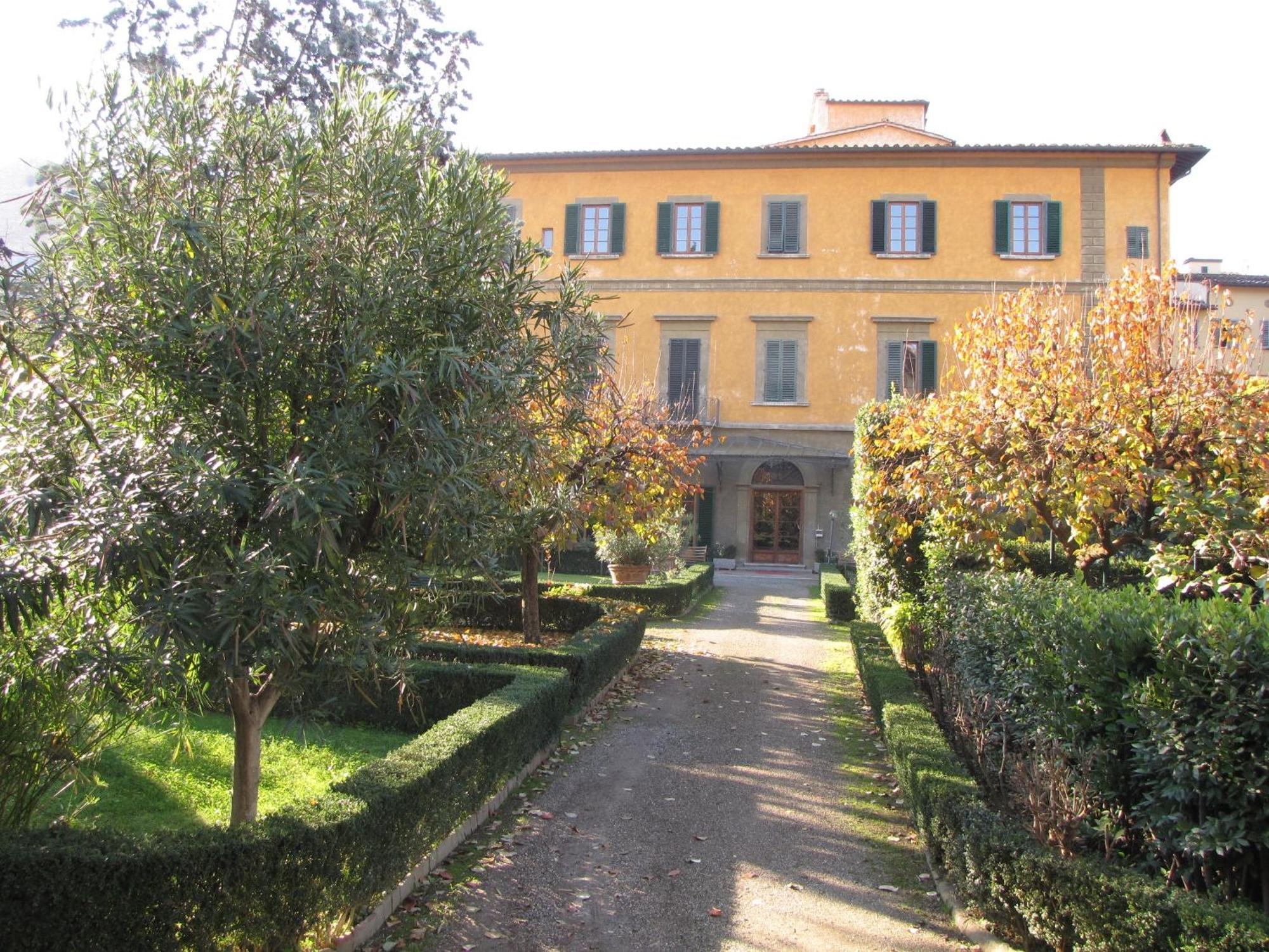 Hotel Casa Santo Nome Di Gesu Florenz