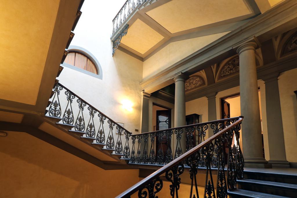Casa Santo Nome Di Gesu Florenz